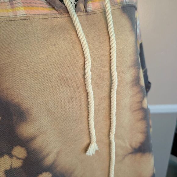 Oli & Hali Multicolor Tie-Dye Hoodie - Picture 3 of 9